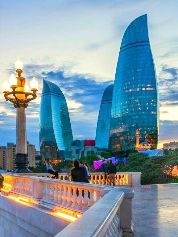 Global Express Hotel Baku Bagian luar foto